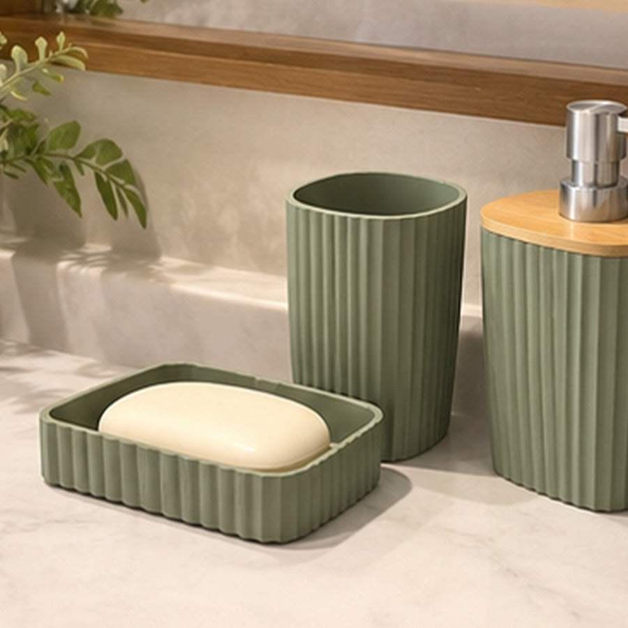ShowrCove™ Bamboo Bathroom Set