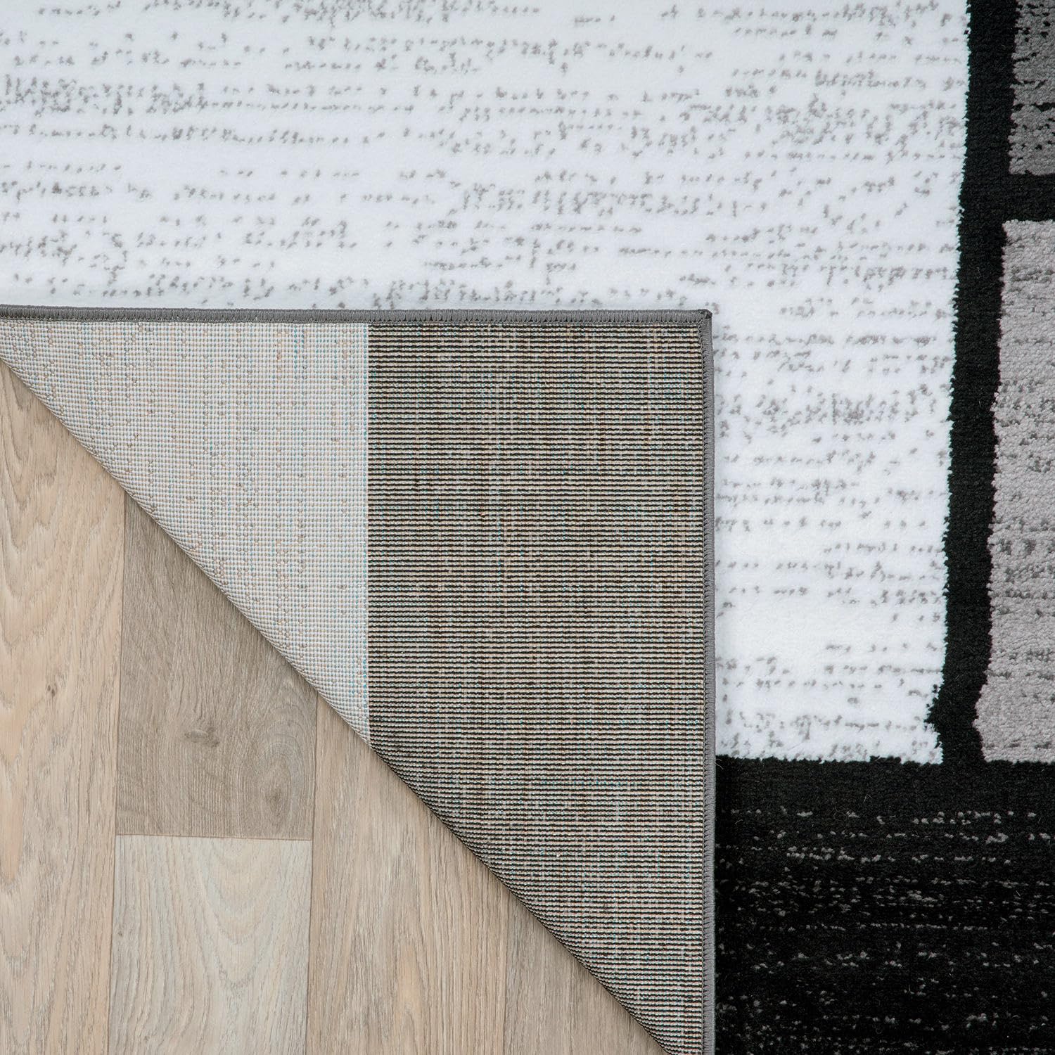 ShowrCove™ Check Pattern Mat